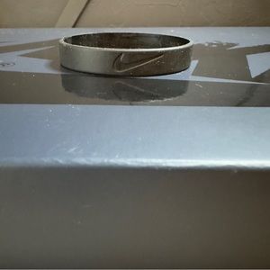 COPY - Nike Baller ID band Lebron James edition